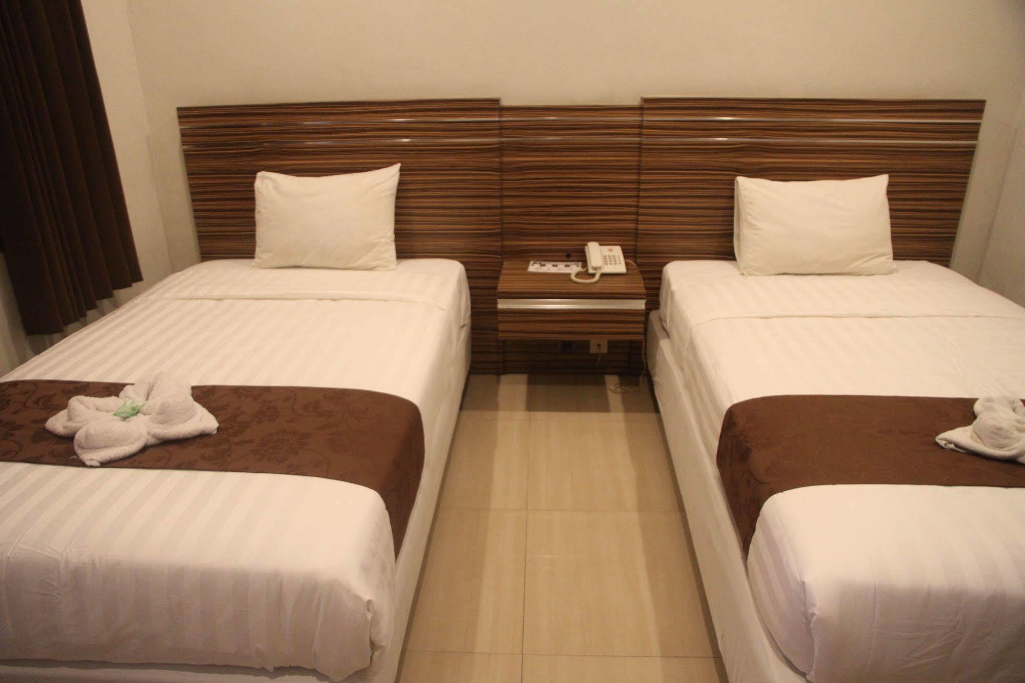 Palapa Hotel Mataram Exterior foto